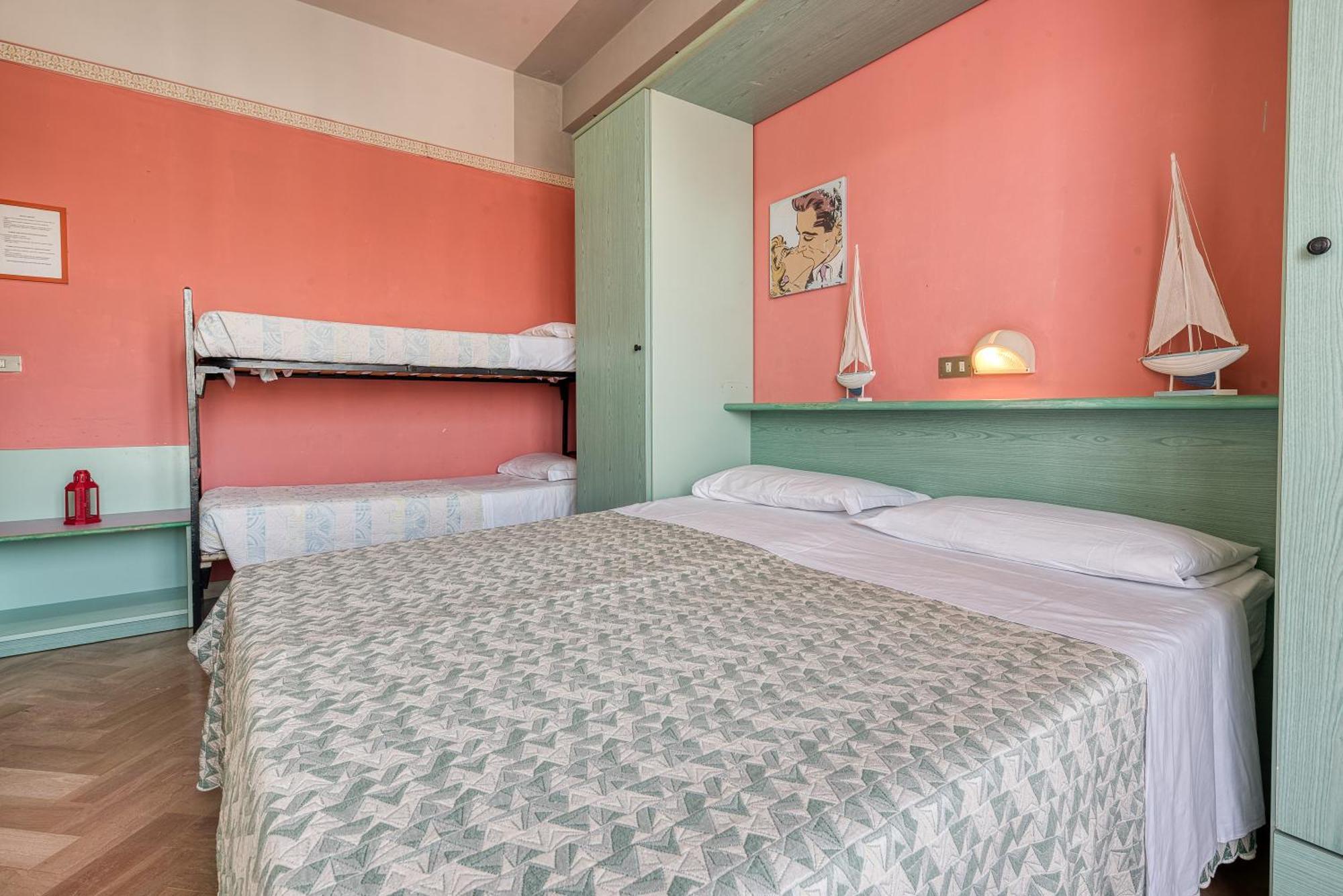 Hotel Sabbia D'Oro Римини Экстерьер фото